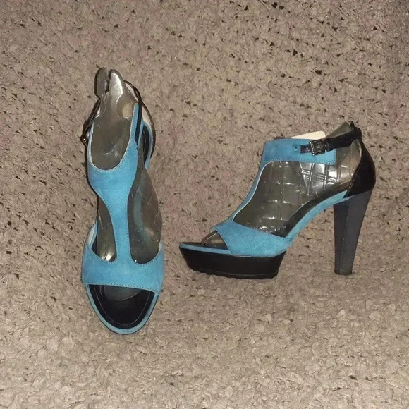 TOD'S-Blue Suede/Black Leather-T-Strap Platform Sandals-Sz 38A-Near Mint - Picture 1 of 8